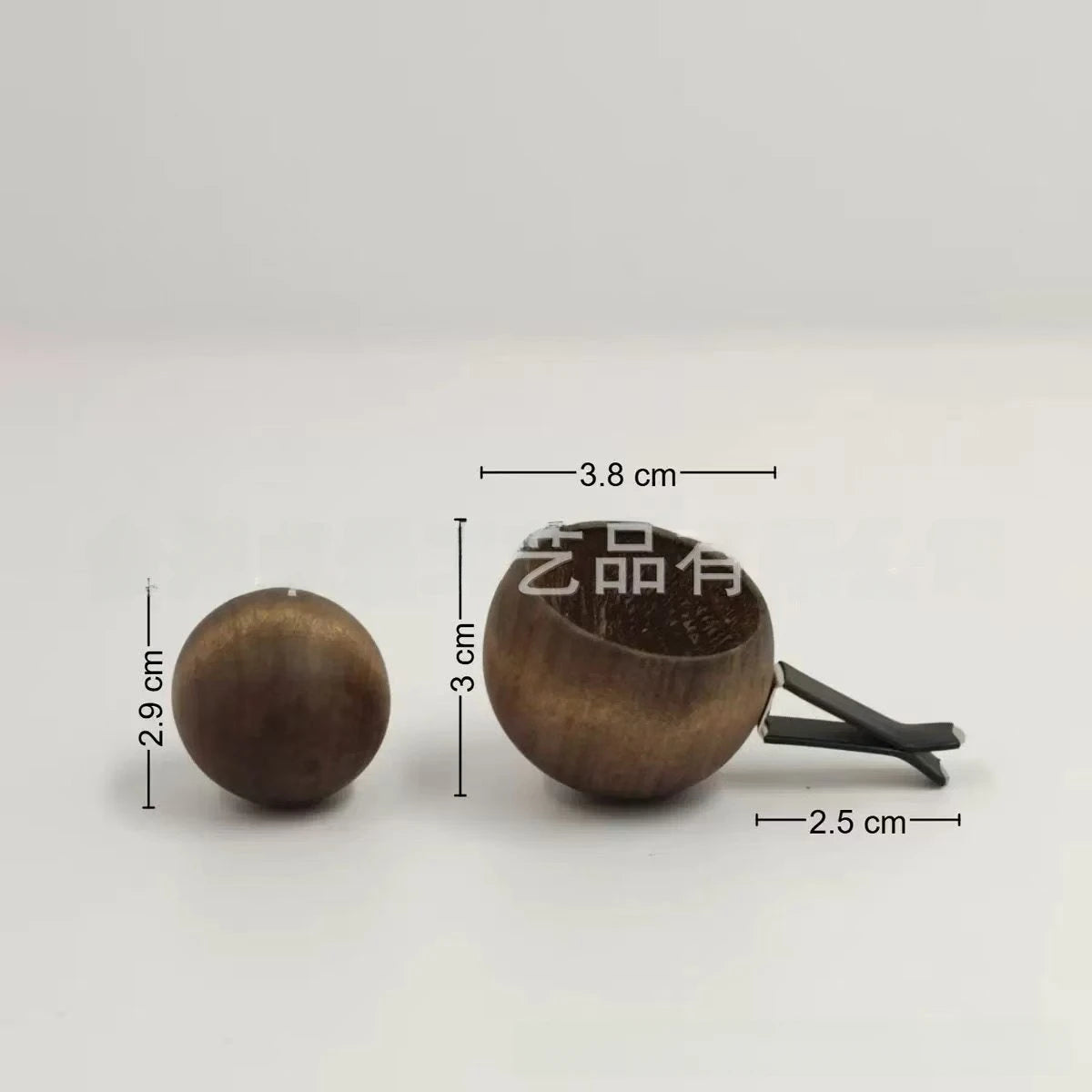 Car & Home Essential Oil Diffuser - Made of Wood Mini Cute Natural Fragrance Diffuser Suitable for Bedroom Living Room Bathroom