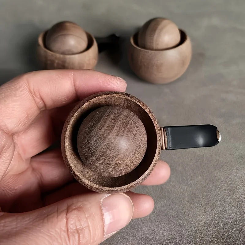 Car &amp; Home Essential Oil Diffuser - Made of Wood Mini Cute Natural Fragrance Diffuser Suitable for Bedroom Living Room Bathroom